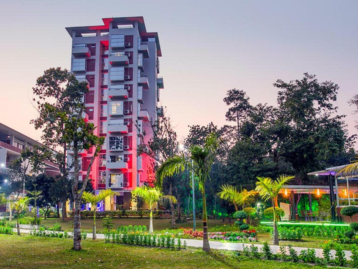 Sarah Resort Gazipur Bagian luar foto