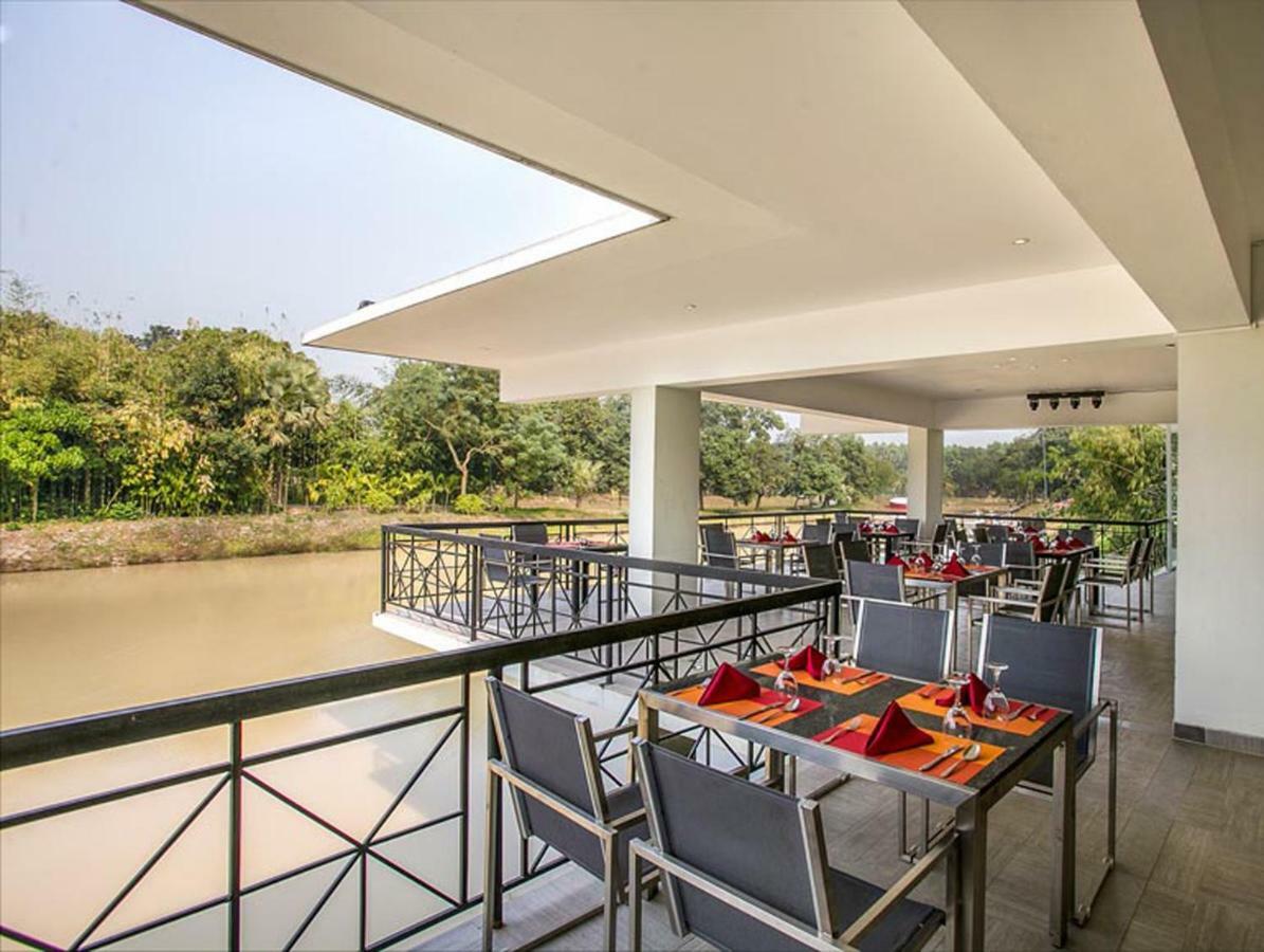 Sarah Resort Gazipur Bagian luar foto