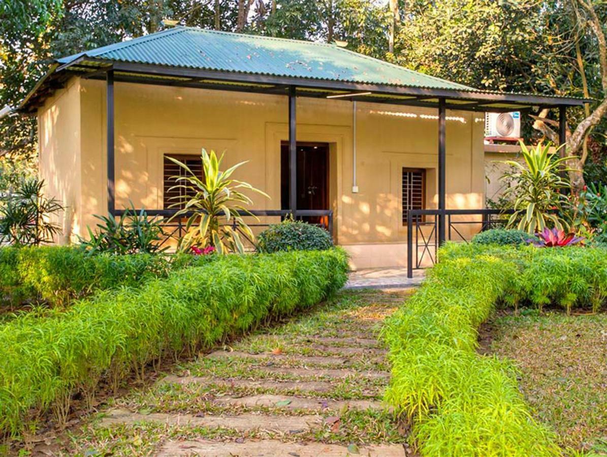 Sarah Resort Gazipur Bagian luar foto