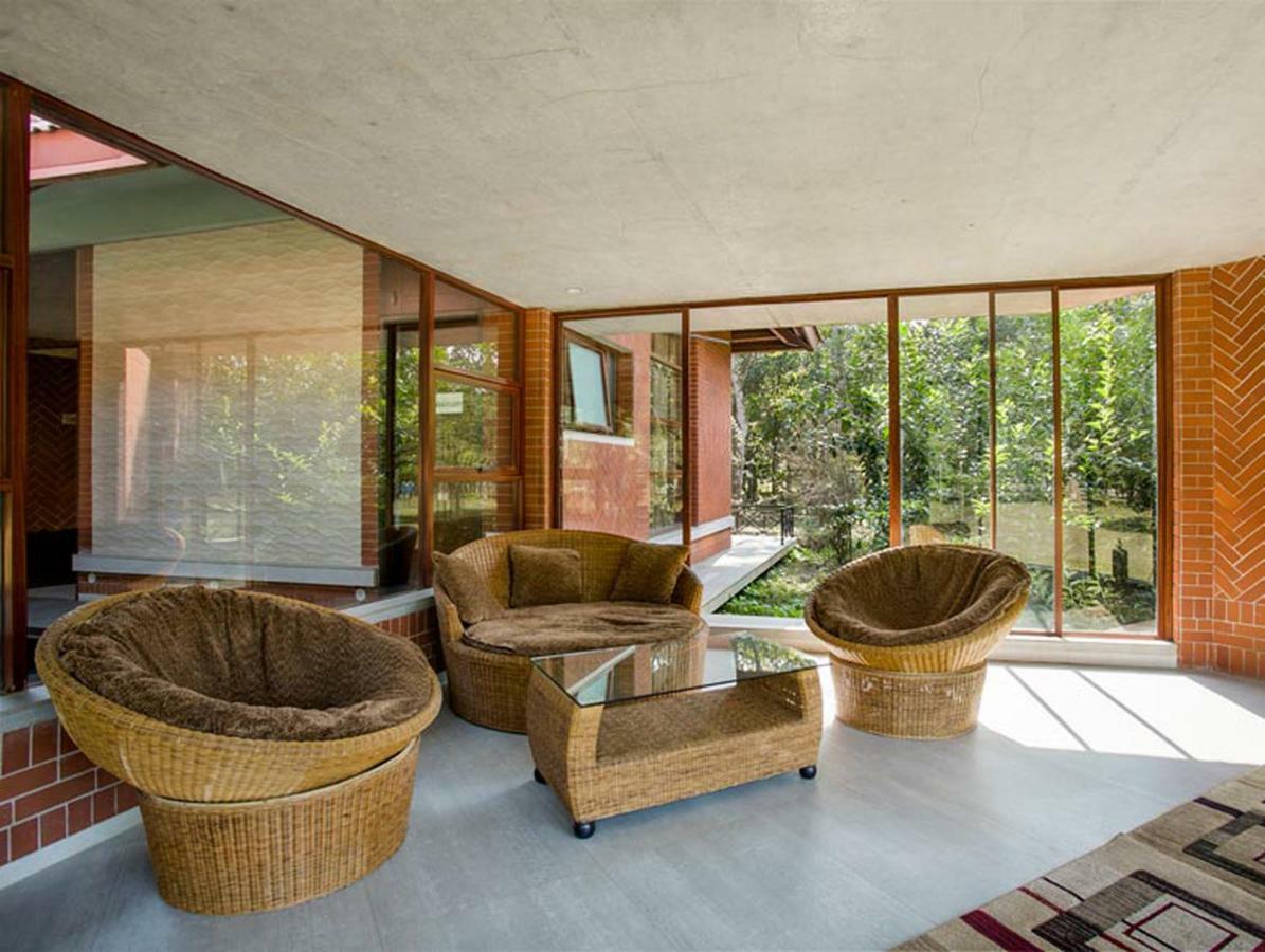 Sarah Resort Gazipur Bagian luar foto