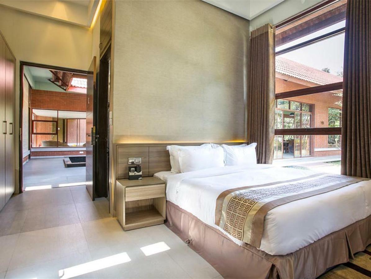 Sarah Resort Gazipur Bagian luar foto